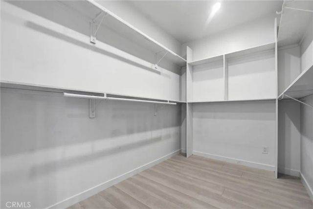 2260 Gondar Avenue, Long Beach, CA 90815
