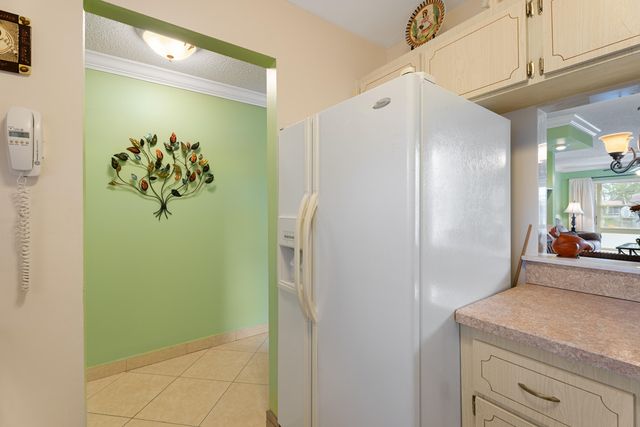 2600 SE Ocean Boulevard N14, Stuart, FL 34996