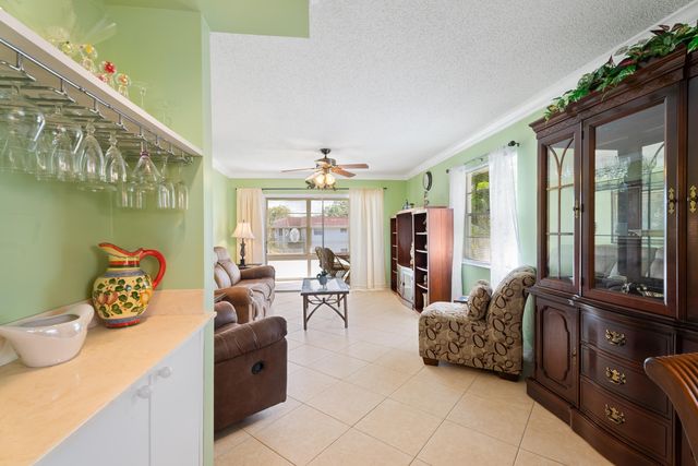 2600 SE Ocean Boulevard N14, Stuart, FL 34996