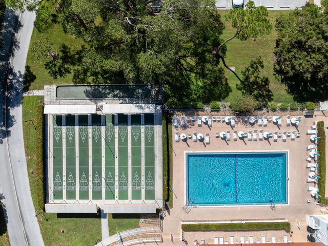 2600 SE Ocean Boulevard N14, Stuart, FL 34996