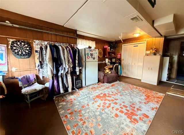 606 Berwick Road South, Salina, NY 13208