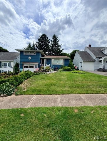 606 Berwick Road South, Salina, NY 13208