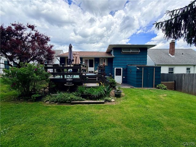 606 Berwick Road South, Salina, NY 13208