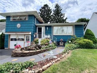 606 Berwick Road South, Salina, NY 13208