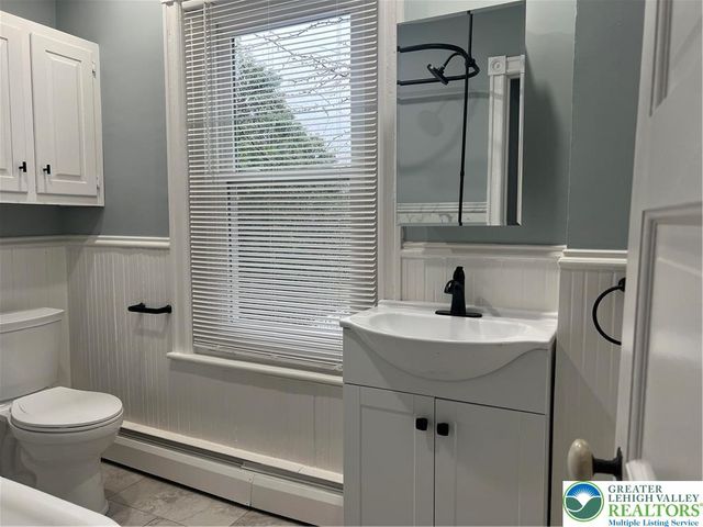 40 Locust Street, Macungie Boro, PA 18062