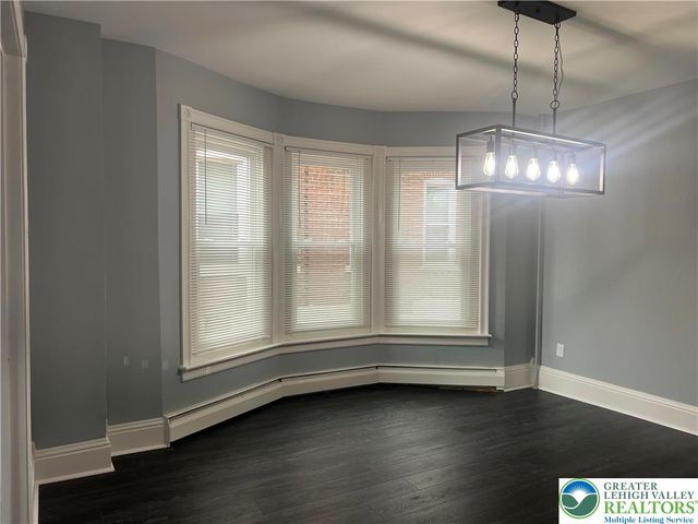 40 Locust Street, Macungie Boro, PA 18062