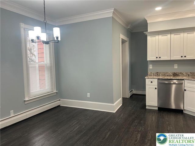 40 Locust Street, Macungie Boro, PA 18062