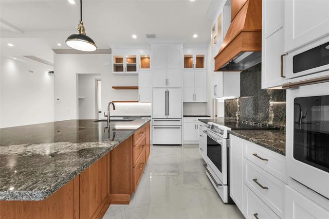 735 SANTA MARGERITA LANE, Punta Gorda, FL 33950