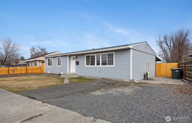 1457 W Lee Street, Moses Lake, WA 98837