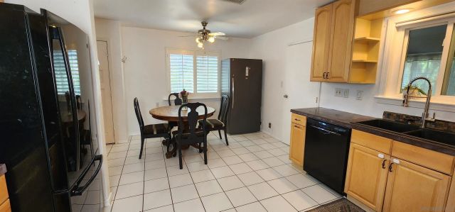 13712 Ridge Hill, El Cajon, CA 92021