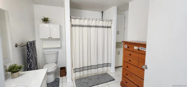 13712 Ridge Hill, El Cajon, CA 92021