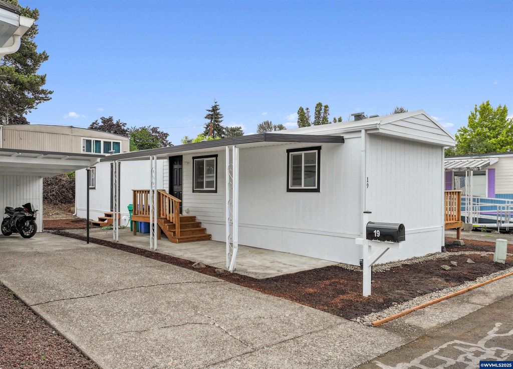 4424 SE Roethe Rd 19, Milwaukie, OR 97267