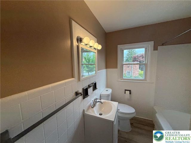 827 North 19th Street, Allentown City, PA 18104