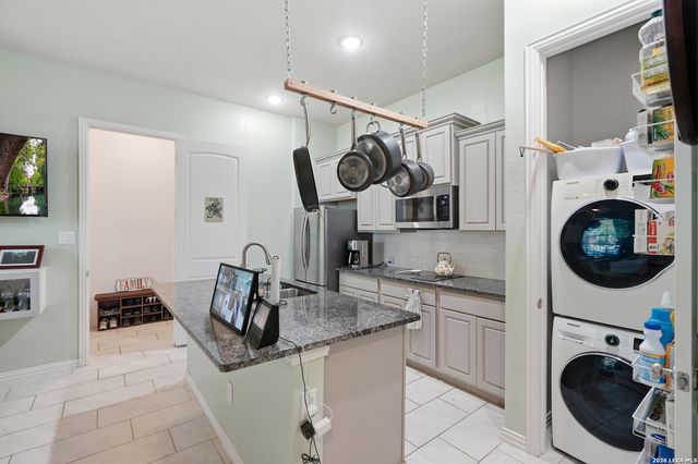 15203 Maskette Ave, San Antonio, TX 78245