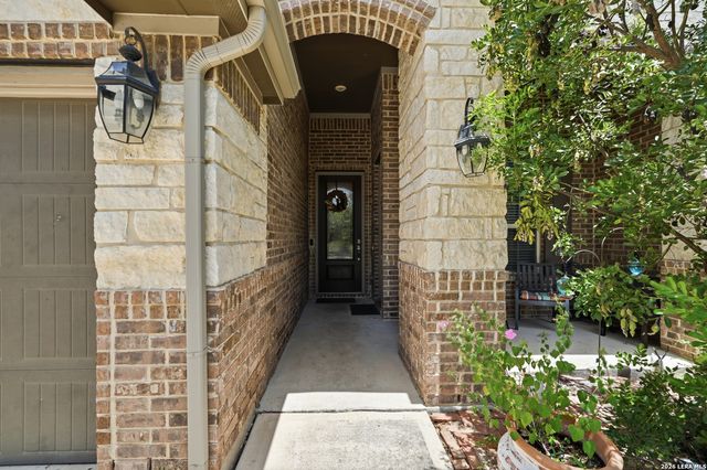 15203 Maskette Ave, San Antonio, TX 78245