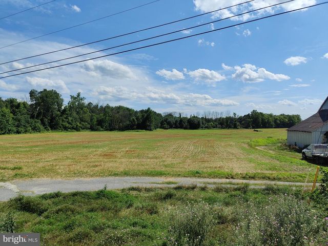 226 MILNOR ROAD, Greencastle, PA 17225