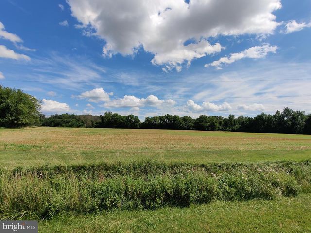 226 MILNOR ROAD, Greencastle, PA 17225