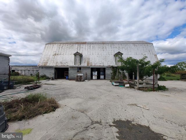 226 MILNOR ROAD, Greencastle, PA 17225