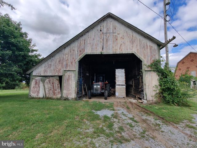 226 MILNOR ROAD, Greencastle, PA 17225