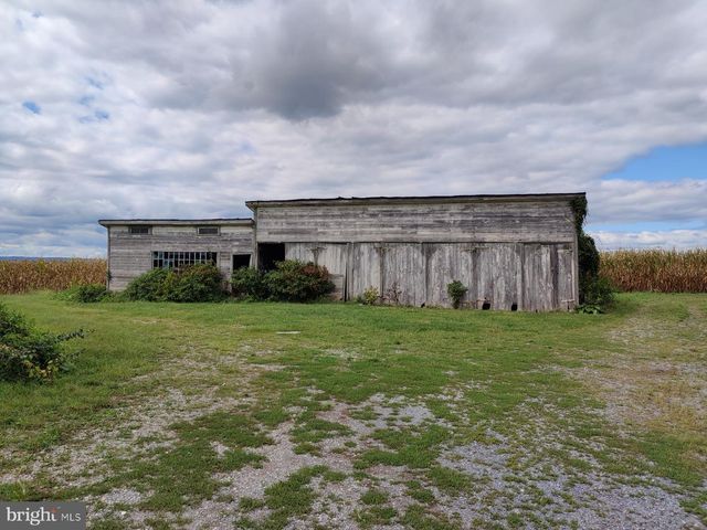 226 MILNOR ROAD, Greencastle, PA 17225