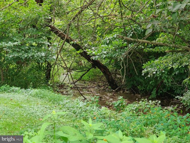 226 MILNOR ROAD, Greencastle, PA 17225