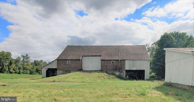 226 MILNOR ROAD, Greencastle, PA 17225