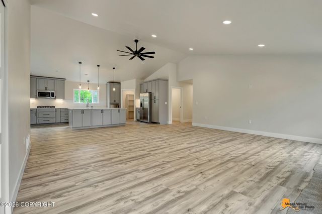 931 S Williwaw Drive, Palmer, AK 99645