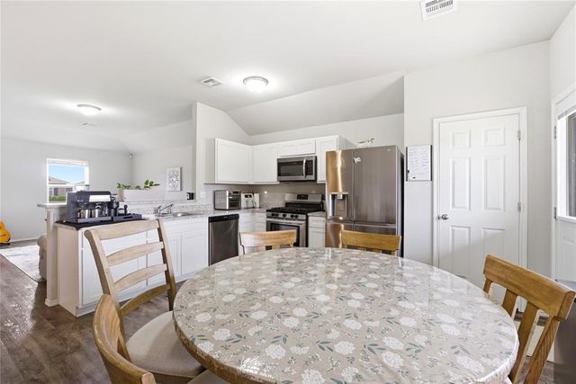 11900 Jude Way, Yukon, OK 73099