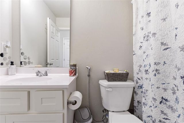 11900 Jude Way, Yukon, OK 73099