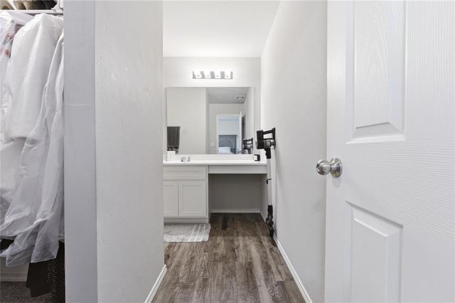 11900 Jude Way, Yukon, OK 73099