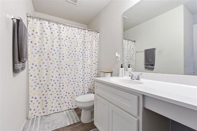 11900 Jude Way, Yukon, OK 73099