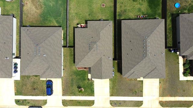 11900 Jude Way, Yukon, OK 73099