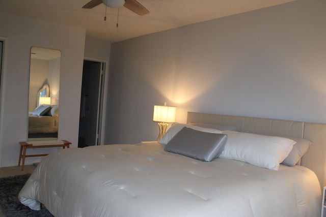 336 N BIRCH Road 4C, Fort Lauderdale, FL 33304
