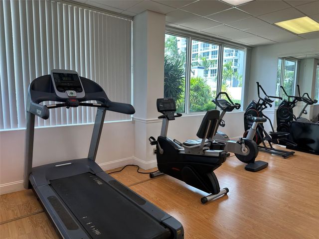 336 N BIRCH Road 4C, Fort Lauderdale, FL 33304