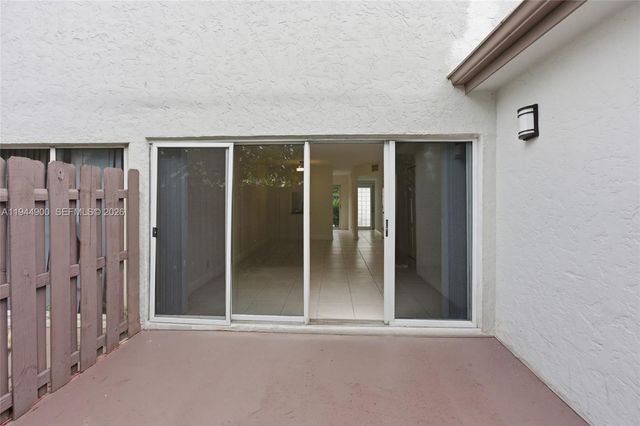 3003 NW 5th Ter 2, Pompano Beach, FL 33064