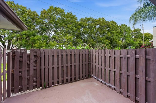 3003 NW 5th Ter 2, Pompano Beach, FL 33064