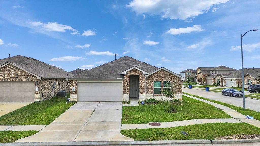 2402 Ormes Forest Lane, Spring, TX 77373