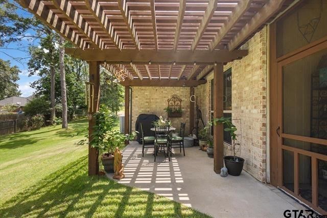 332 Hines Crossing, Bullard, TX 75757