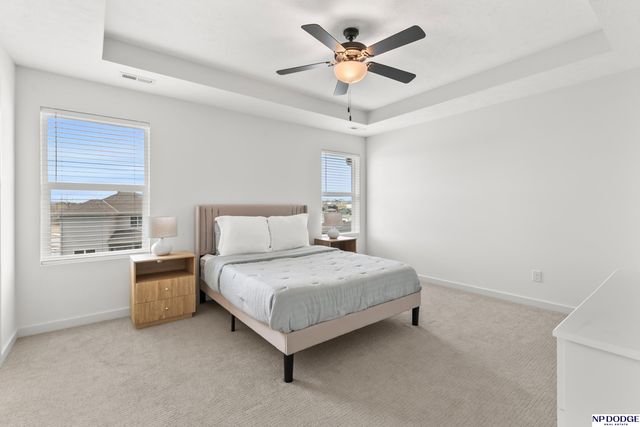 12120 S 111 Avenue, Papillion, NE 68046