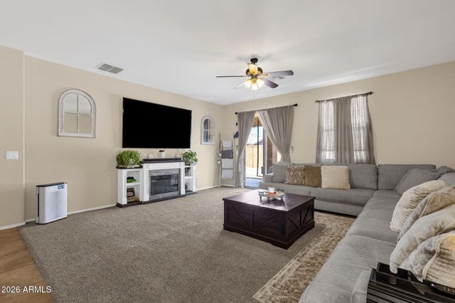 3422 W LEODRA Lane, Phoenix, AZ 85041