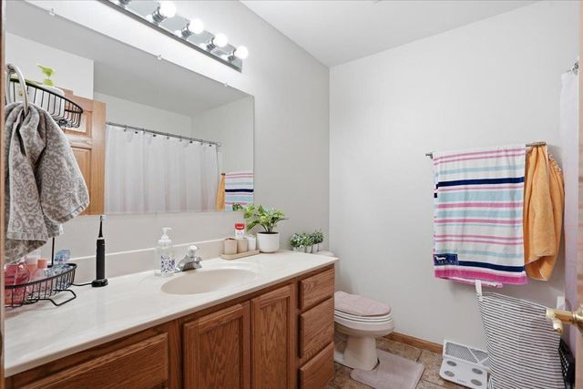452 Concord Drive, Oregon, WI 53575