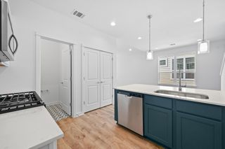 458 Orleanian DR A, Buda, TX 78610