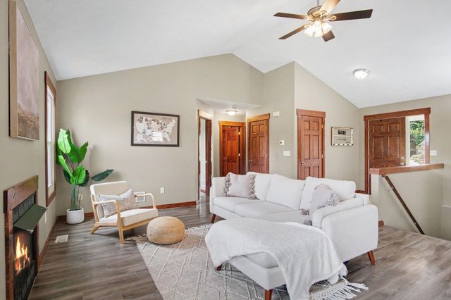 3476 Lindsey Lane, Holland Twp, MI 49464