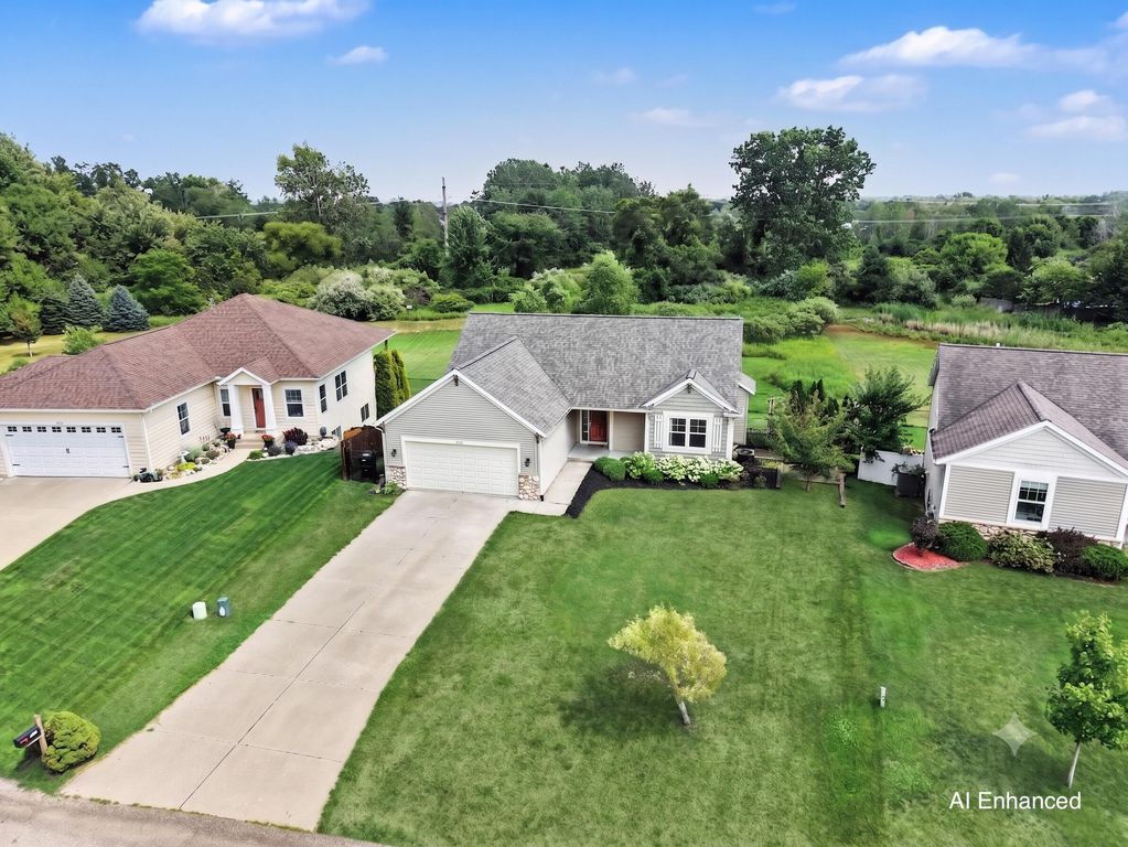 3476 Lindsey Lane, Holland Twp, MI 49464