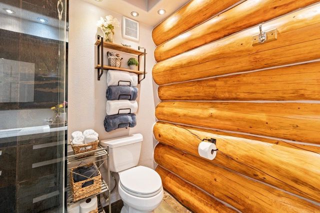 1102 NORTH STAR DRIVE, North Pole, AK 99705