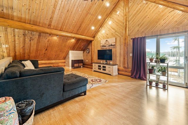 1102 NORTH STAR DRIVE, North Pole, AK 99705