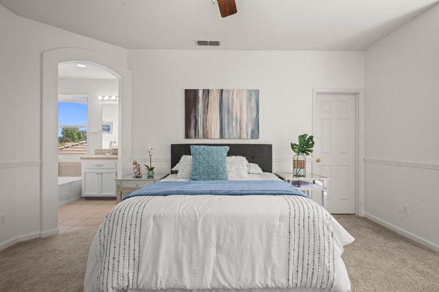 2160 Mabry Dr, Sacramento, CA 95835