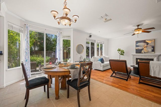 2160 Mabry Dr, Sacramento, CA 95835
