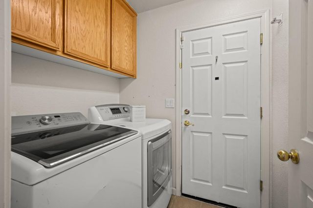 2160 Mabry Dr, Sacramento, CA 95835