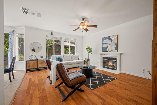 2160 Mabry Dr, Sacramento, CA 95835